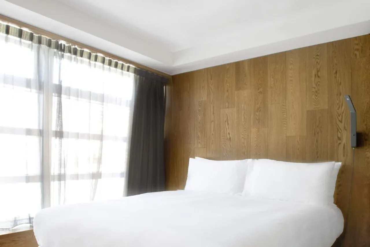 TUVE Hotel — rooms and atmosphere