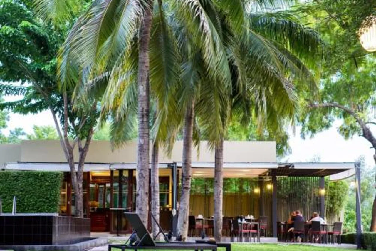 U Inchantree Kanchanaburi — rooms and atmosphere