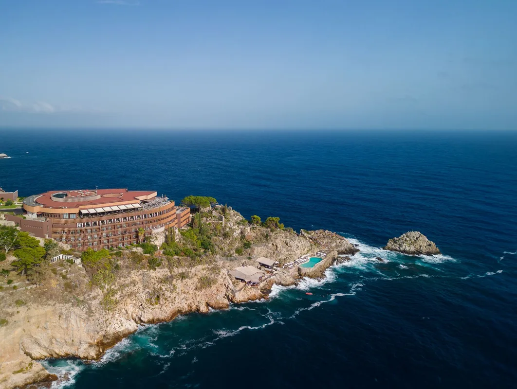 UNAHOTELS Capotaormina — ภาพห้องพักและบรรยากาศ