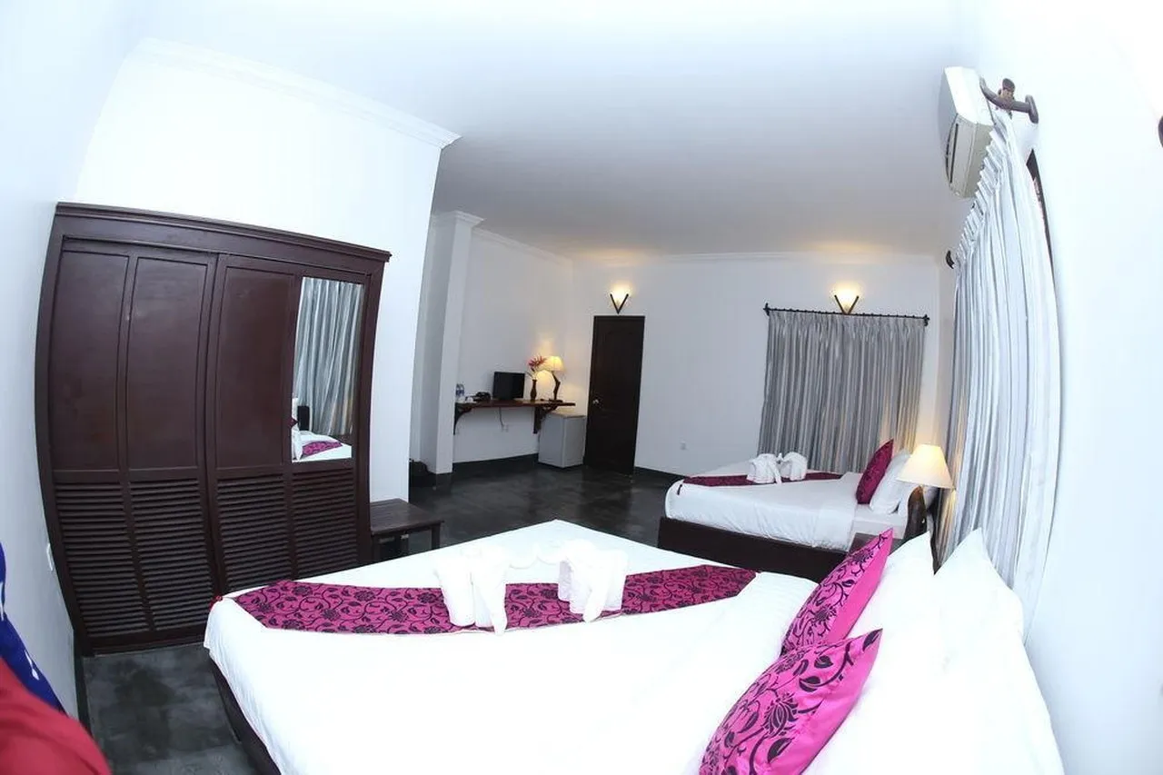 Uncle Sam Villa — rooms and atmosphere
