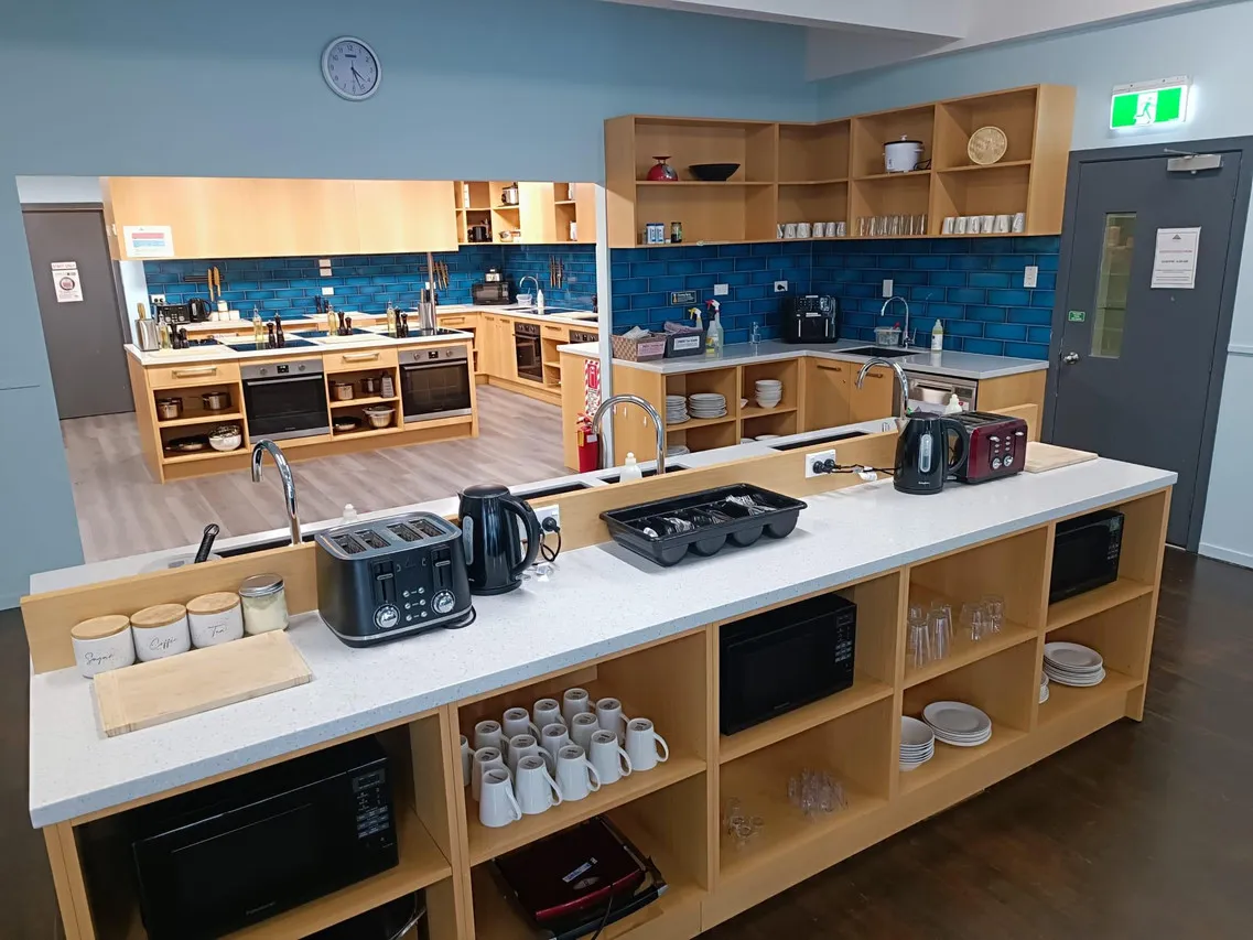 Urbanz — ภาพห้องพักและบรรยากาศ