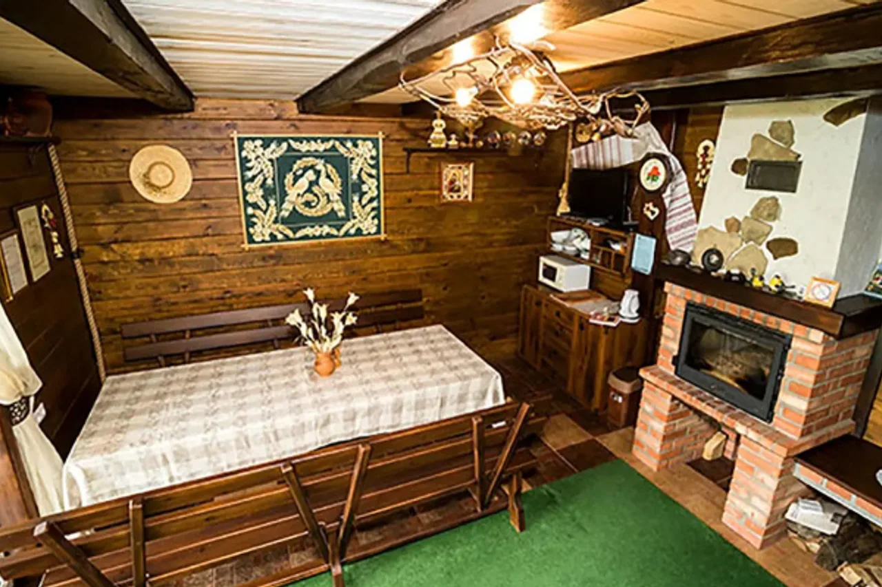 Usadba Svetlazara — ภาพห้องพักและบรรยากาศ