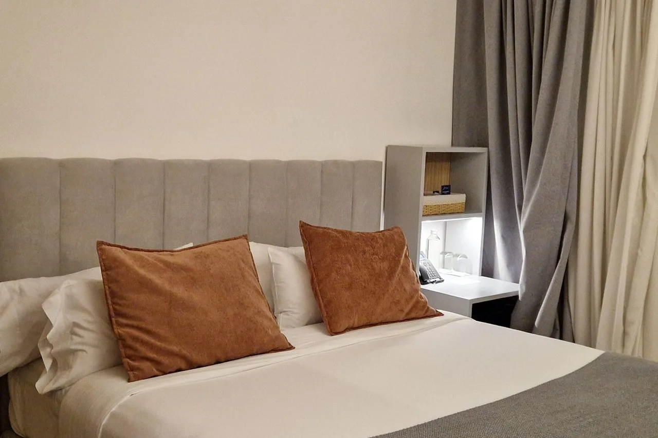 Vain Boutique Hotel — rooms and atmosphere
