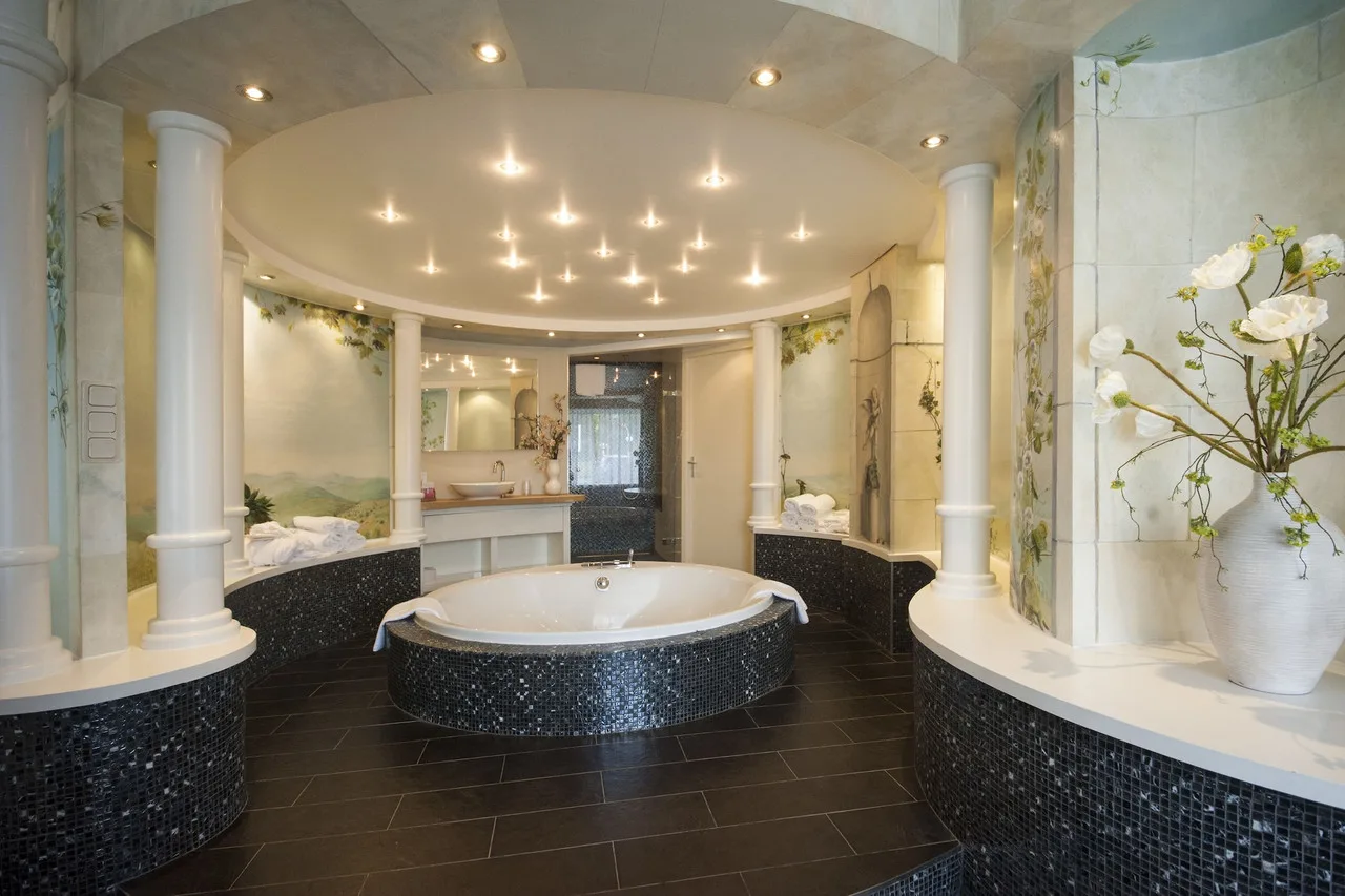 Van der Valk Hotel 's-Hertogenbosch – Vught — ภาพห้องพักและบรรยากาศ