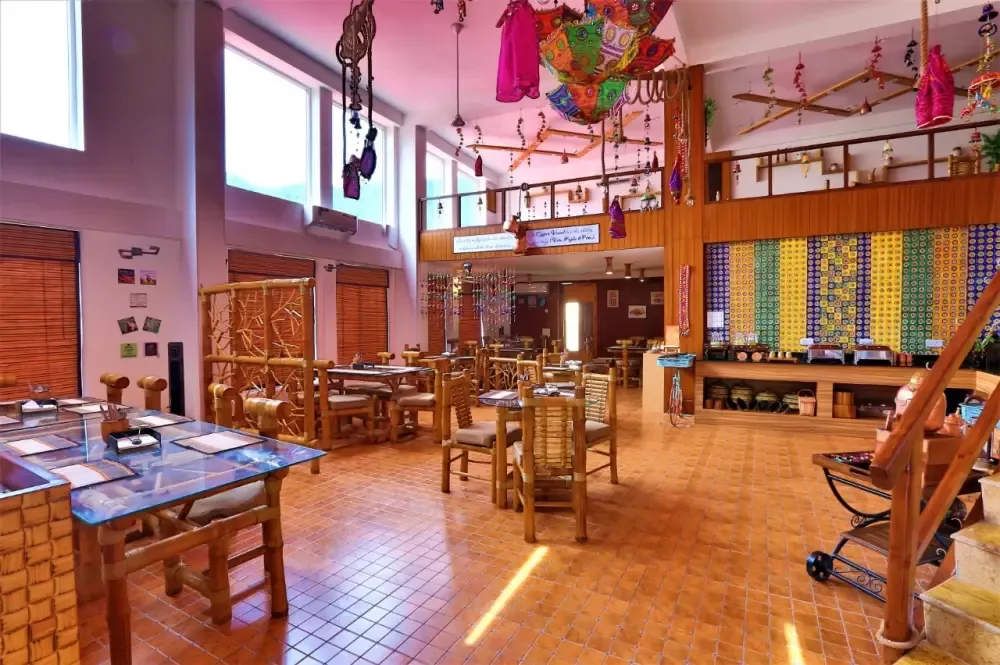 Veda5 Ayurveda & Yoga Retreat — ภาพห้องพักและบรรยากาศ
