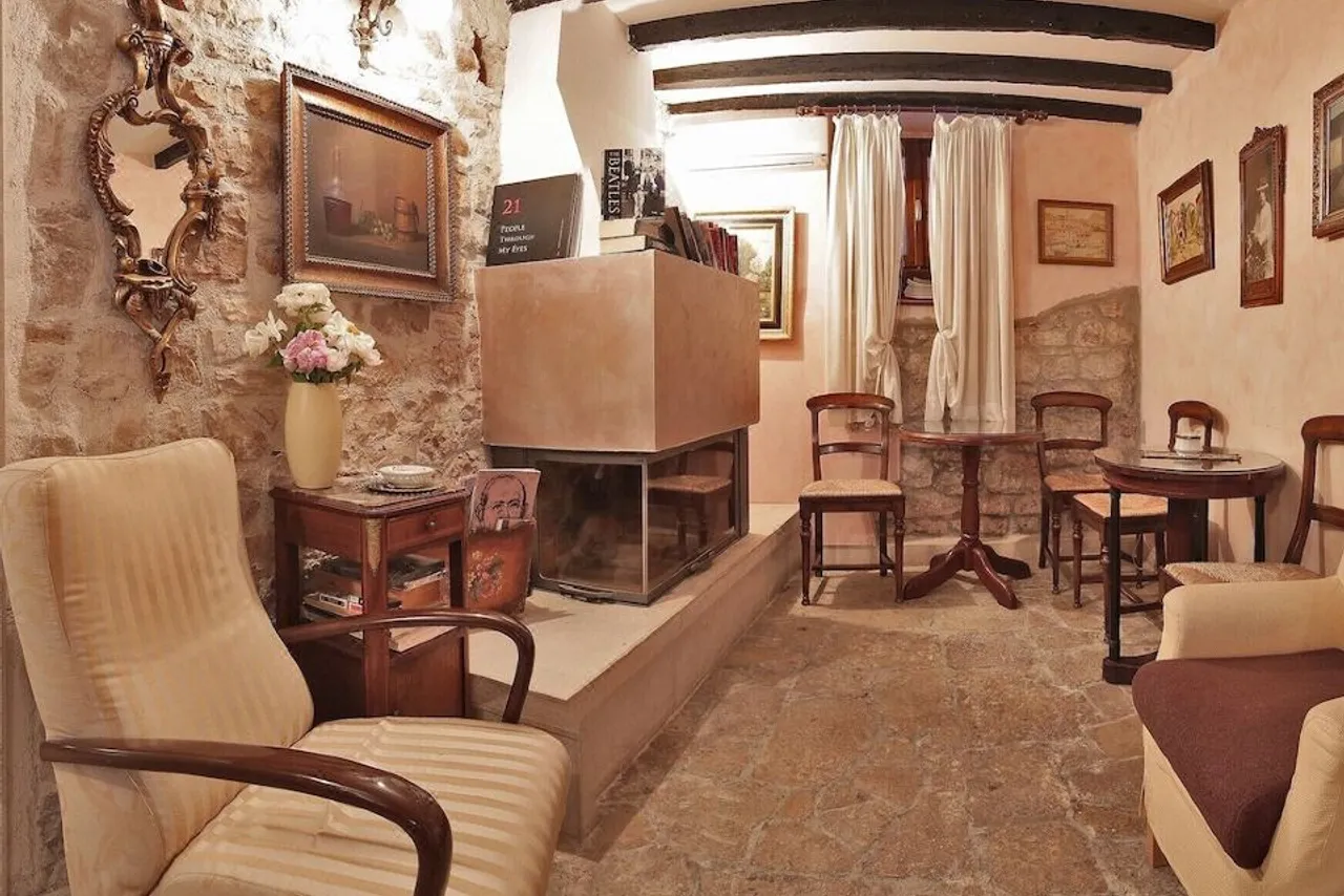 Heritage Hotel Villa Valdibora — rooms and atmosphere