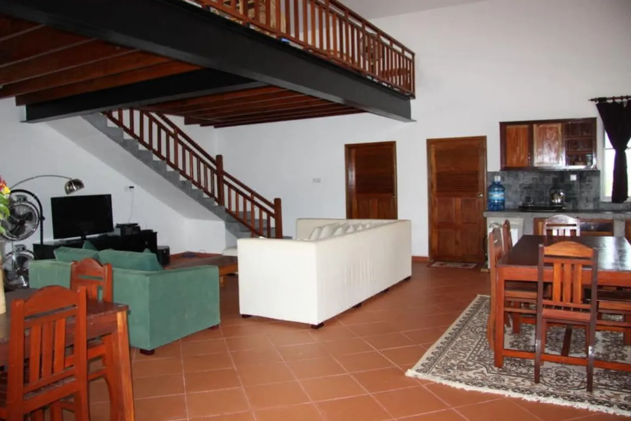 Villa Vedici — rooms and atmosphere