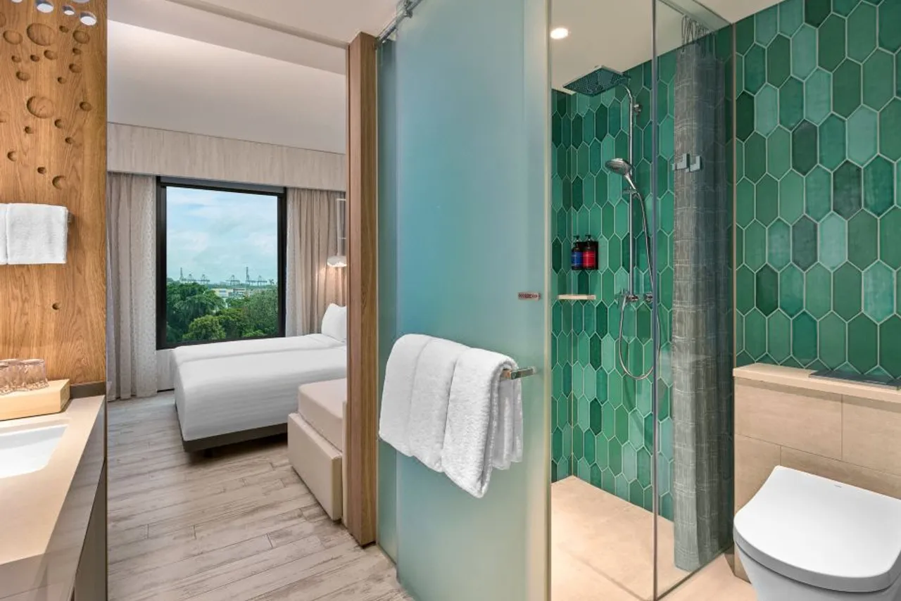 Village Hotel Sentosa by Far East Hospitality — rooms and atmosphere