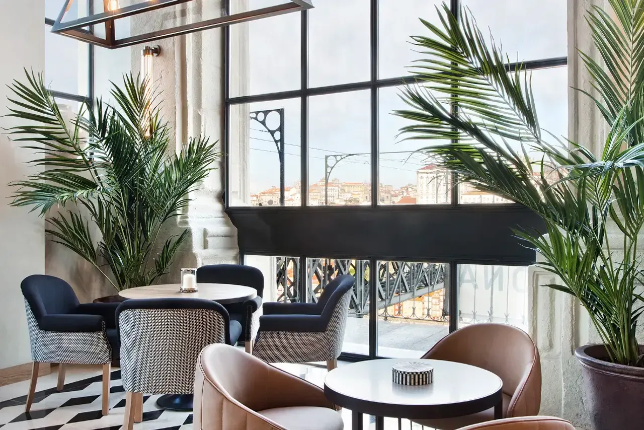 Vincci Ponte de Ferro — rooms and atmosphere