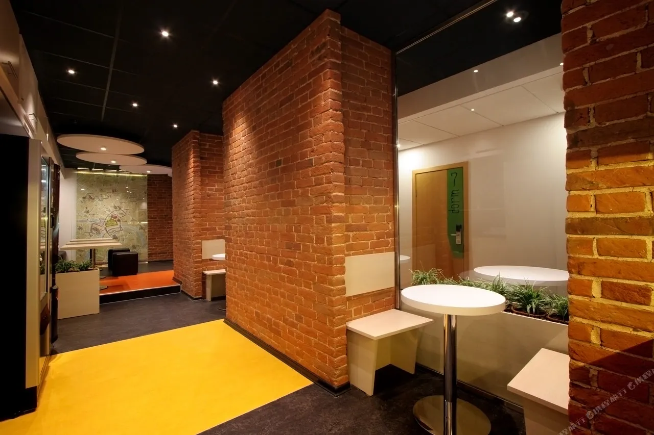 Vinegret Hostel — rooms and atmosphere