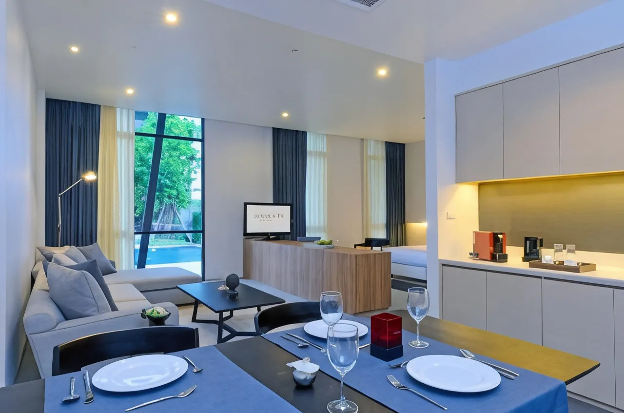 Vismaya Suvarnabhumi — rooms and atmosphere