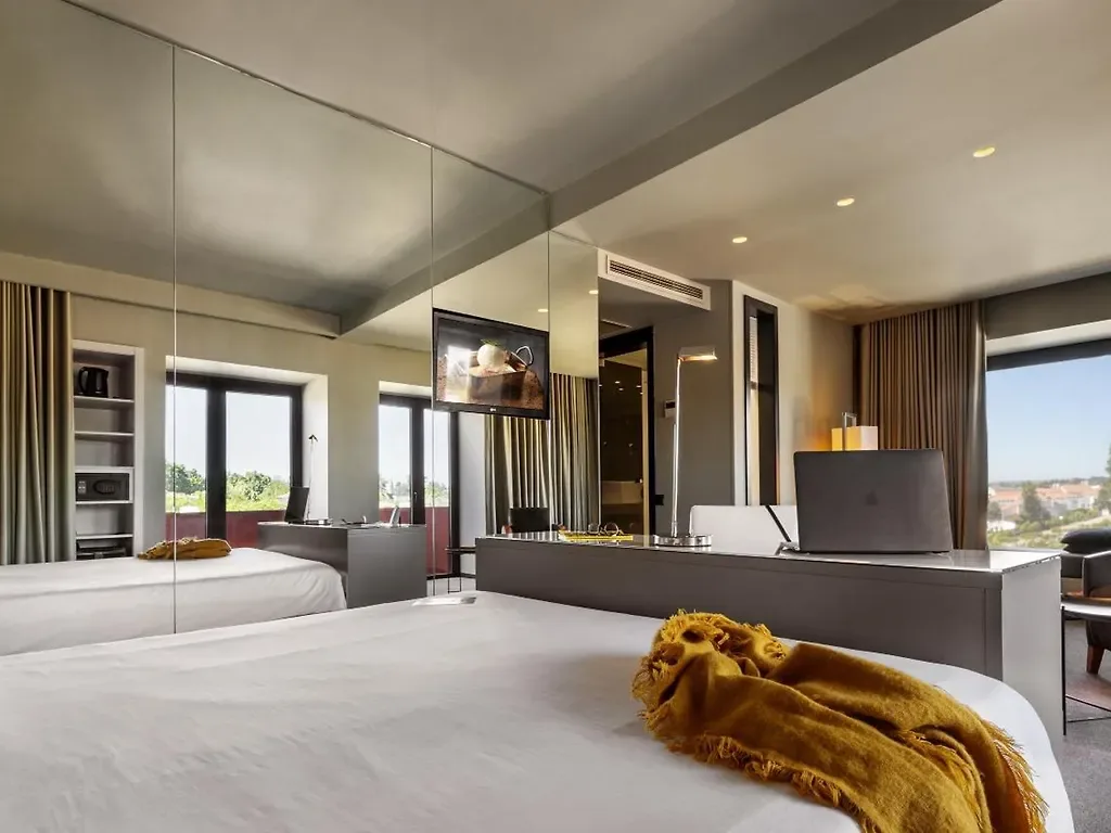 Vitoria Stone Hotel — ภาพห้องพักและบรรยากาศ