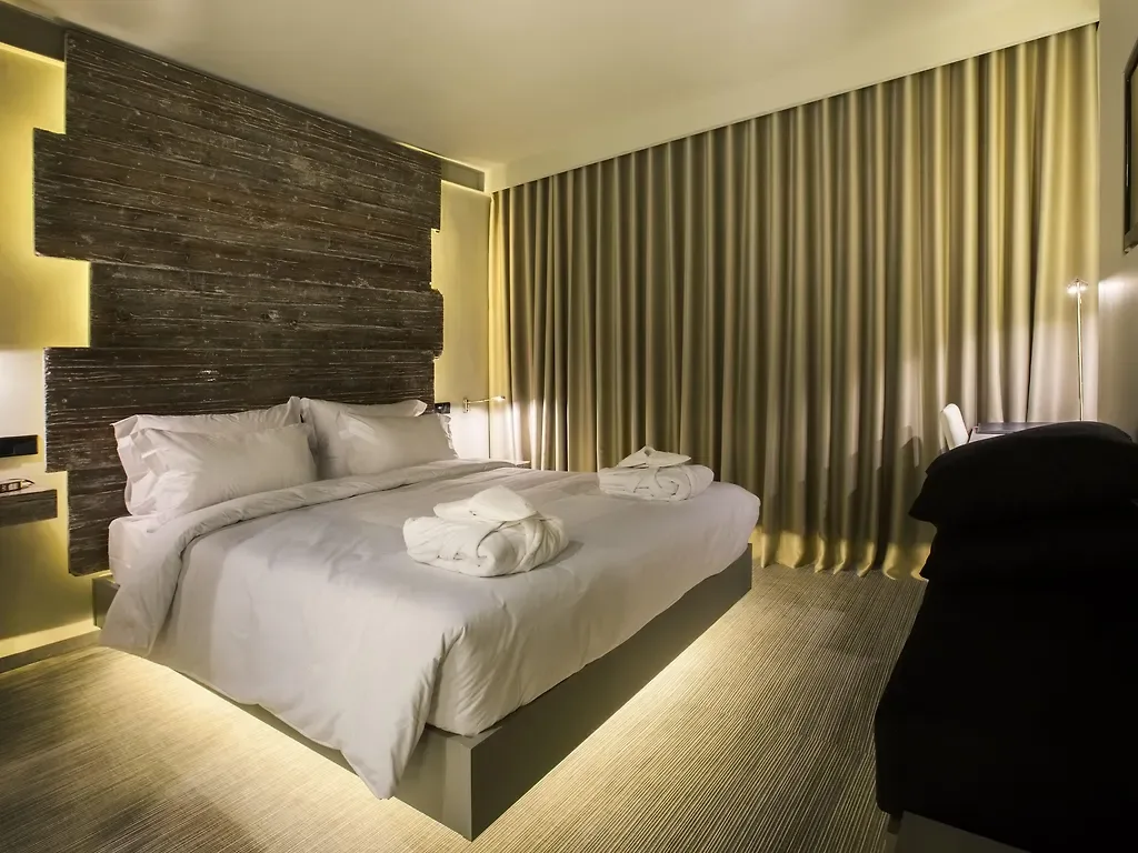 Vitoria Stone Hotel — ภาพห้องพักและบรรยากาศ