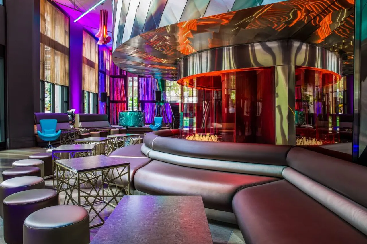 W Seattle — rooms and atmosphere