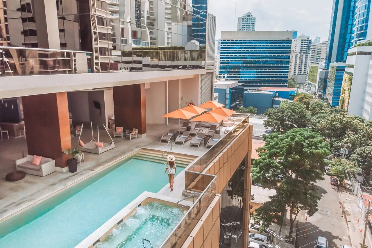 Waldorf Astoria Panama — rooms and atmosphere