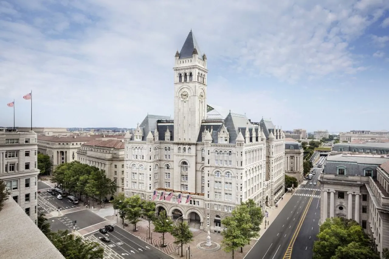 Waldorf Astoria Washington DC — rooms and atmosphere
