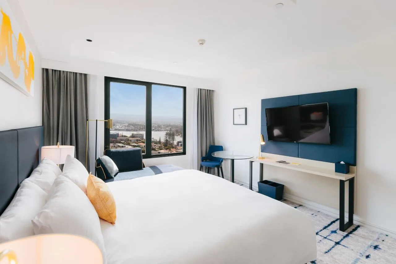 Watermark Hotel & Spa — rooms and atmosphere