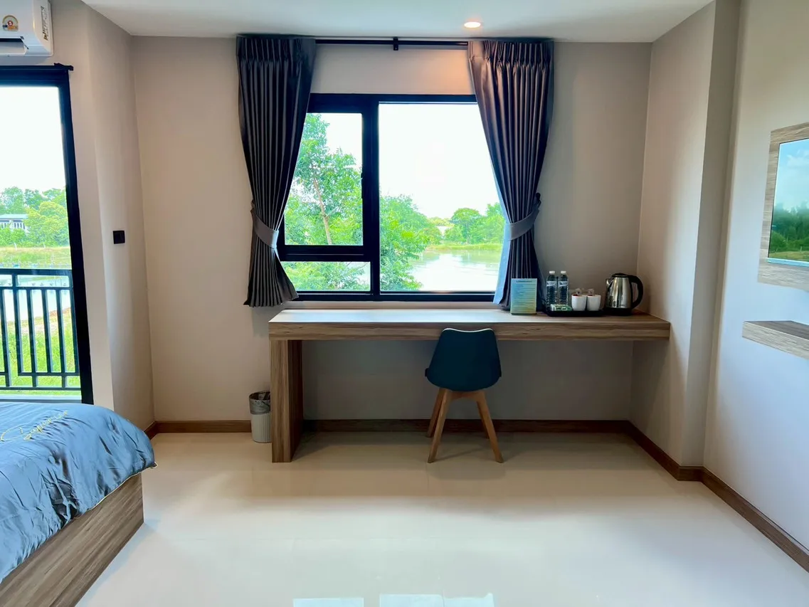 Wellgrow Service House — rooms and atmosphere