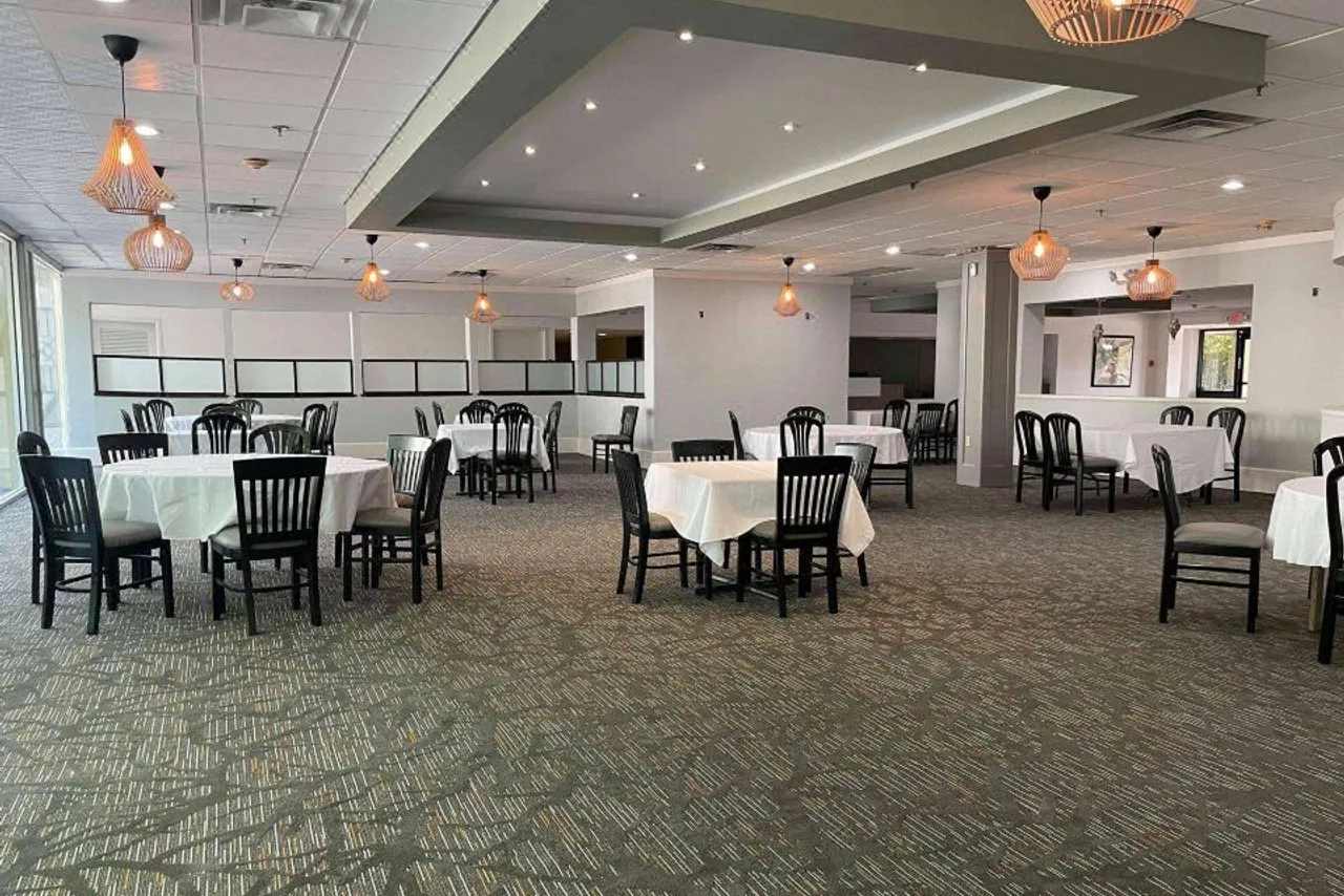 Wingate Houston near NRG Park/Medical Center — rooms and atmosphere