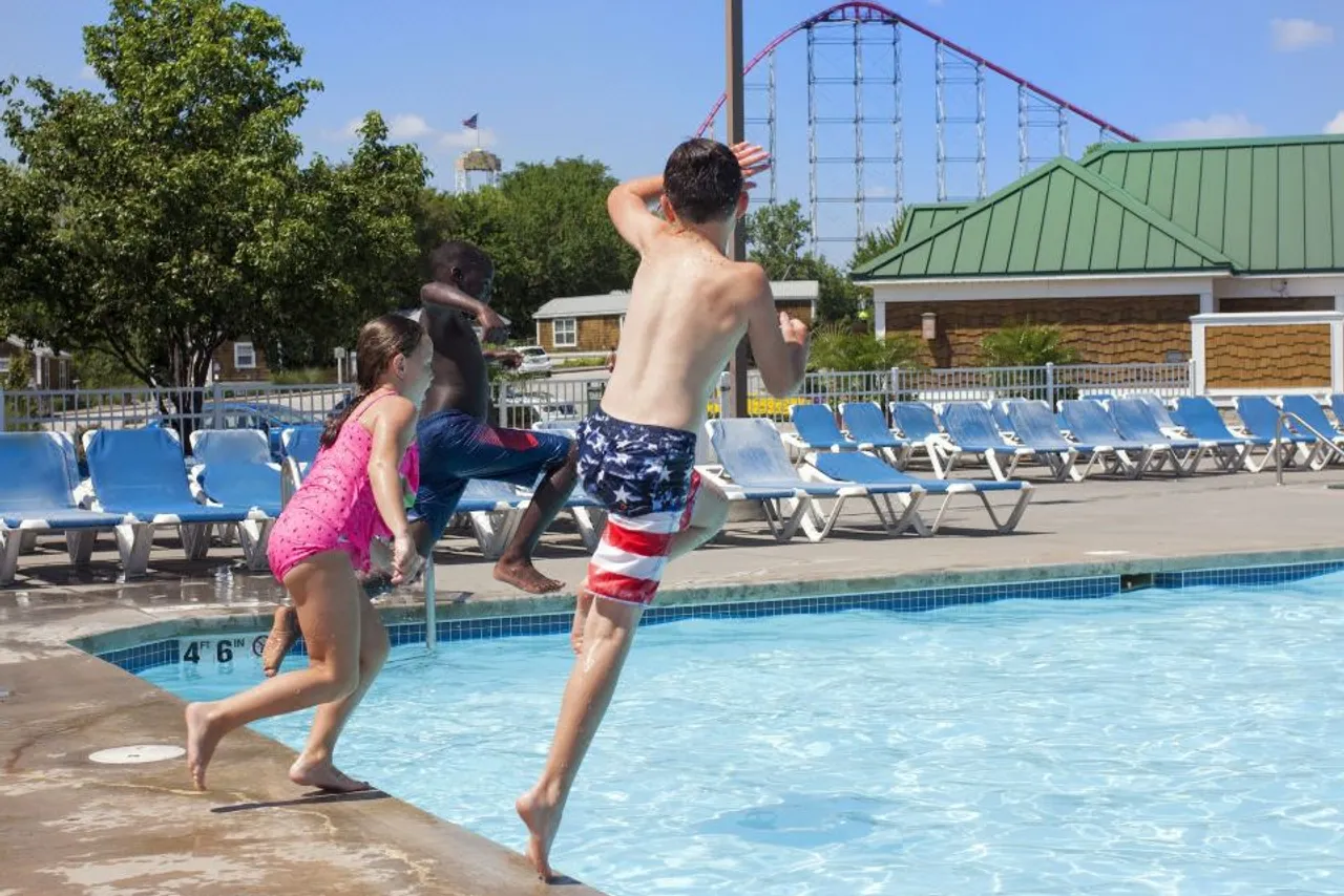 Worlds of Fun Village — rooms and atmosphere