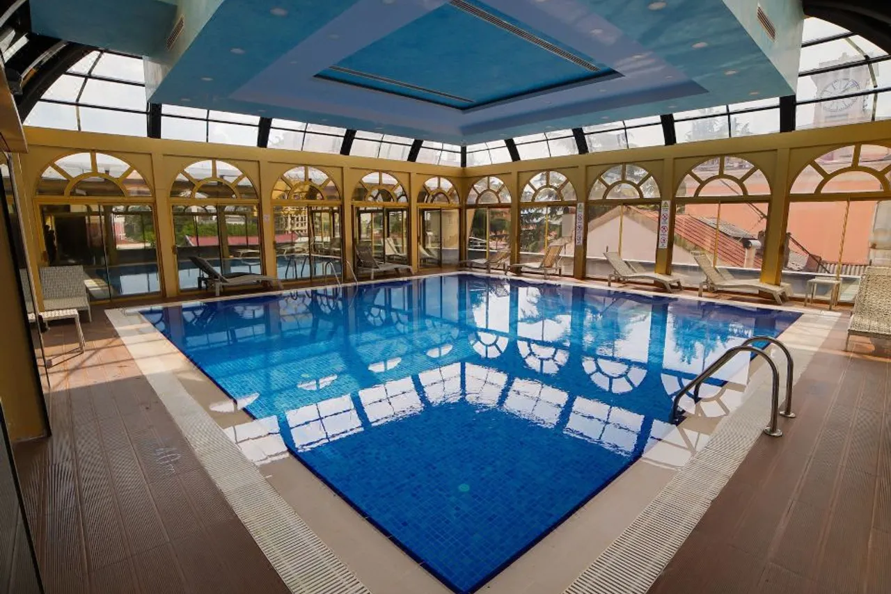 Wyndham Batumi — rooms and atmosphere
