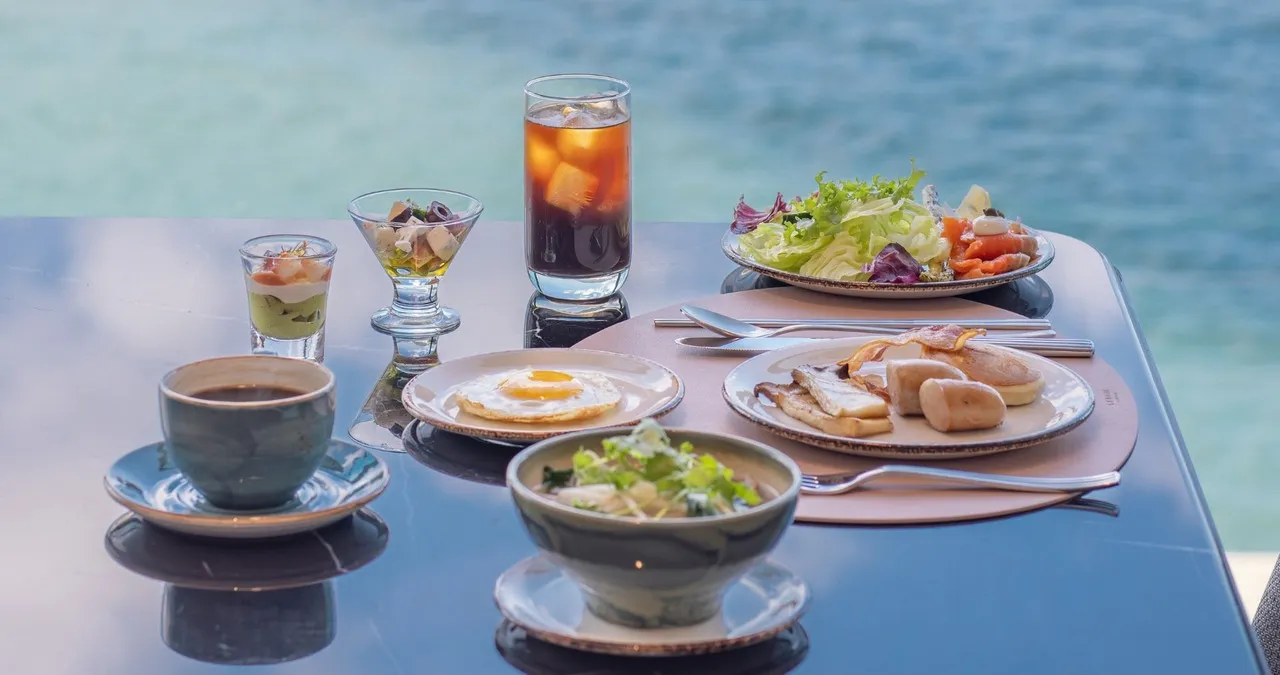 Wyndham Grand Busan Ijin — rooms and atmosphere