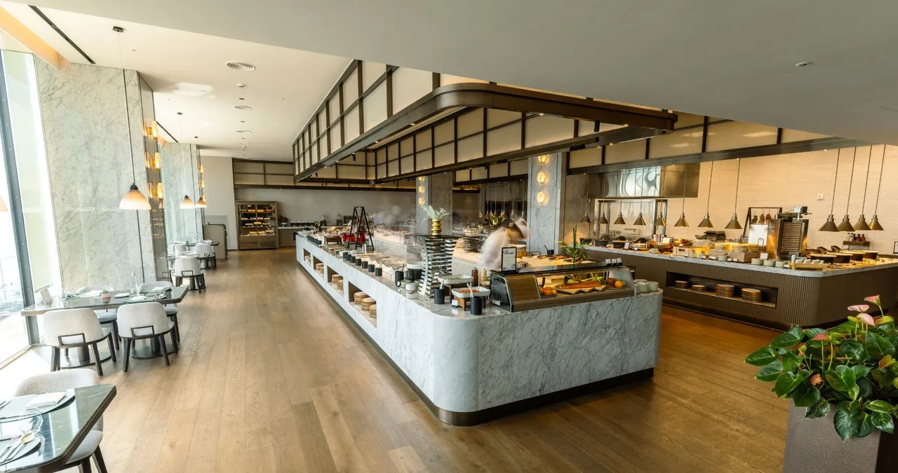 Wyndham Grand Busan Ijin — rooms and atmosphere