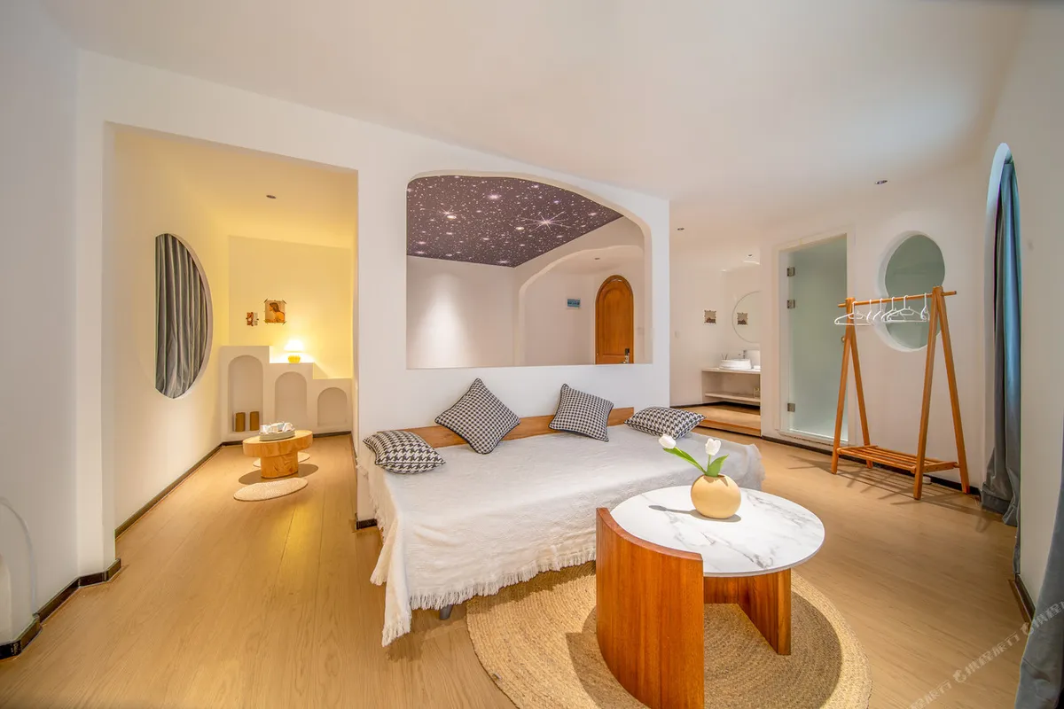 Xiamen Lange Courtyard Garden Villa Guesthouse — rooms and atmosphere