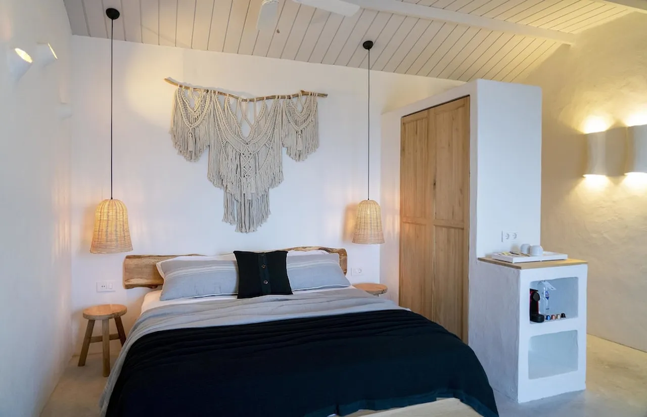 Yacht Boheme Hotel — ภาพห้องพักและบรรยากาศ