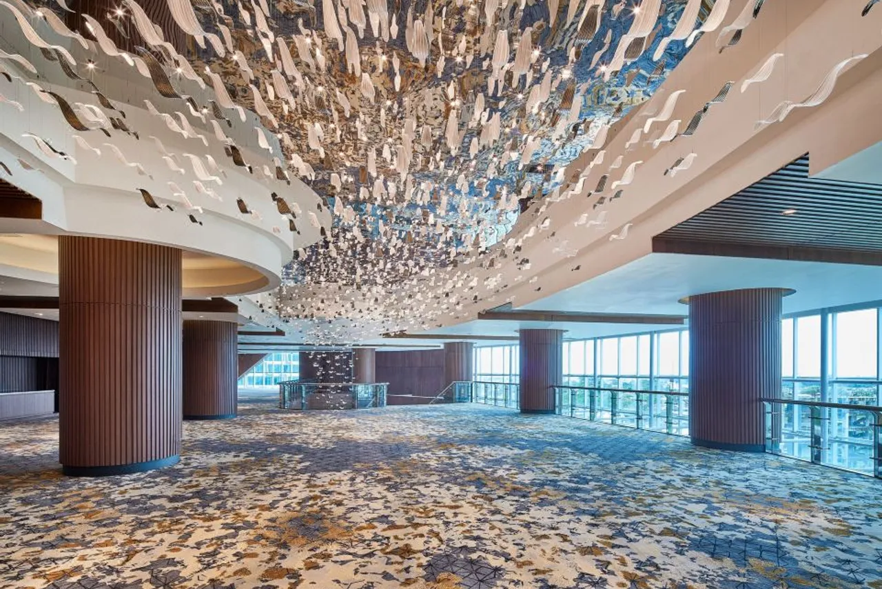 Yogyakarta Marriott Hotel — rooms and atmosphere