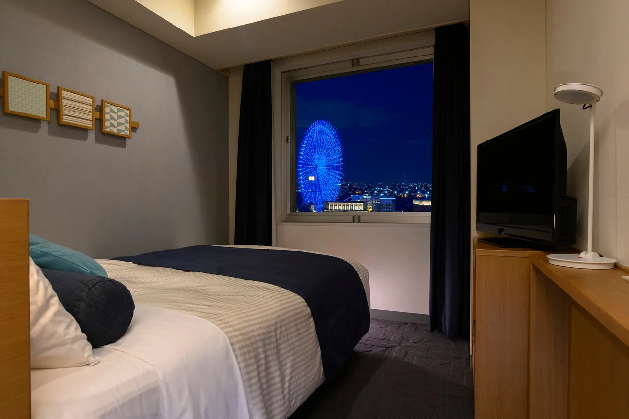 Yokohama Sakuragicho Washington Hotel — rooms and atmosphere