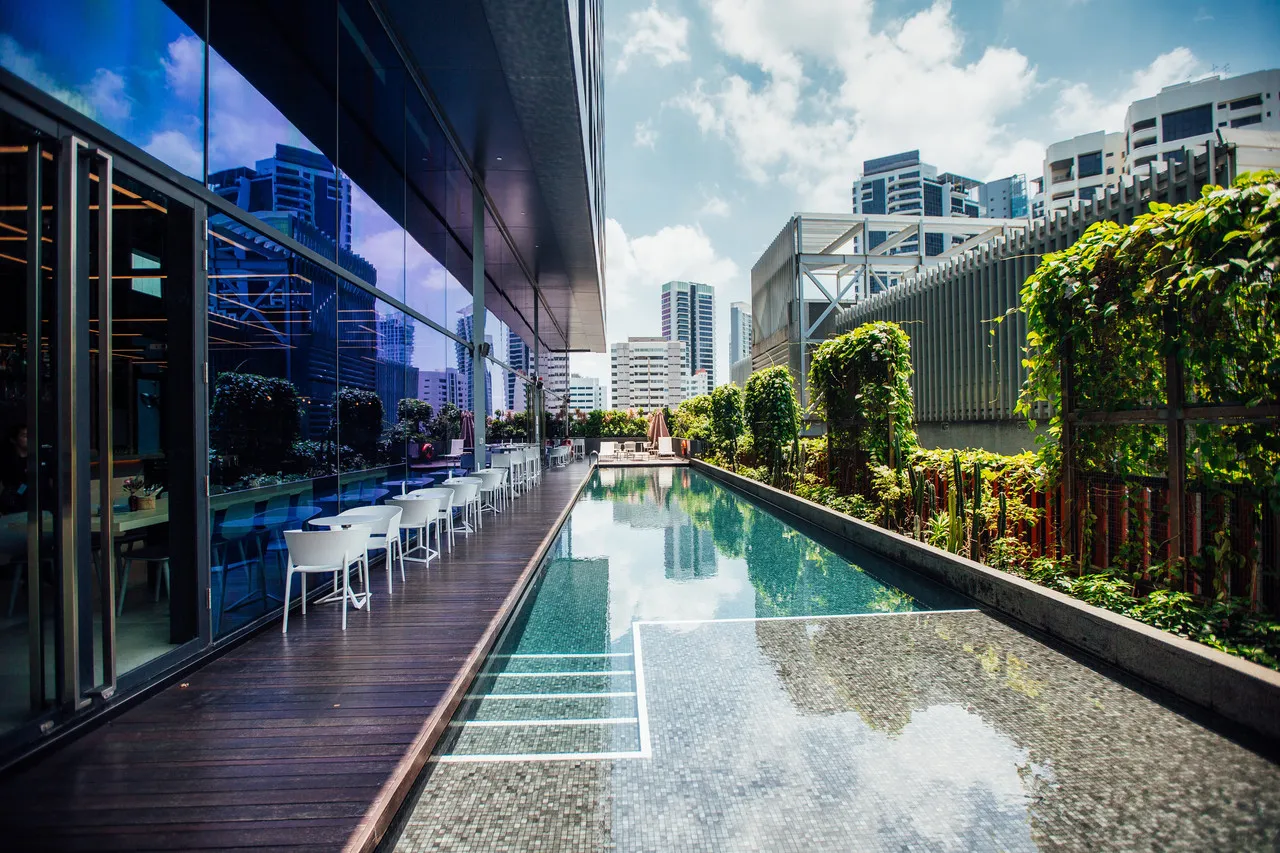 YOTEL Singapore Orchard Road — rooms and atmosphere