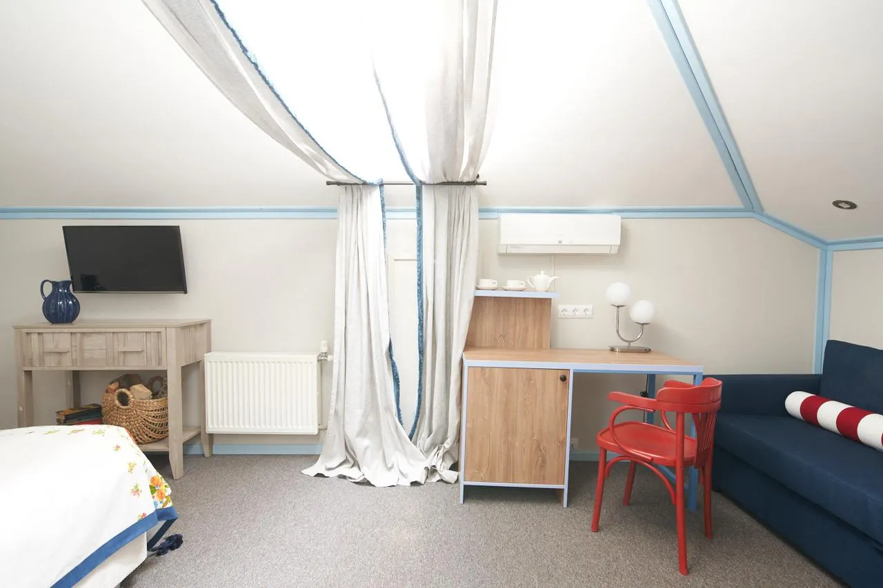 Hotel Yurievskoe Podvorye — ภาพห้องพักและบรรยากาศ
