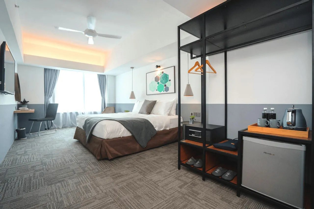 Z Hotel Johor Bahru — rooms and atmosphere