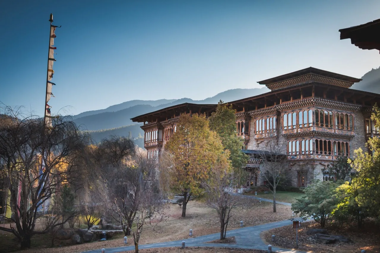 Zhiwa Ling Heritage — ปาโร