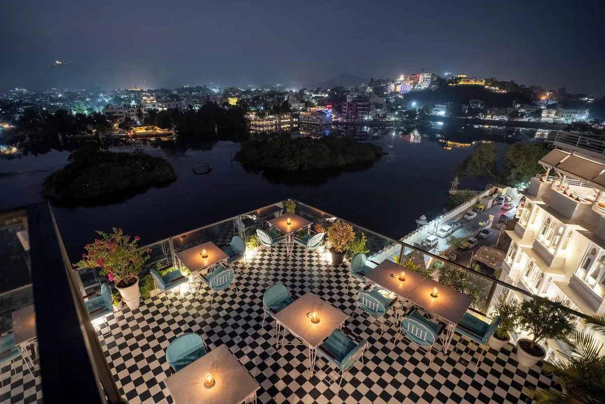 Zostel Udaipur — ภาพห้องพักและบรรยากาศ