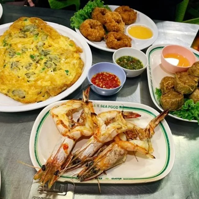 ที แอนด์ เค ซีฟู้ด (T&K Seafood) – กุ้งแม่น้ำเผา ในกรุงเทพฯ