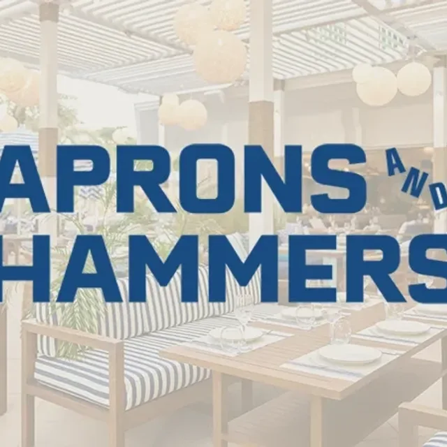 เอพรอนส์ แอนด์ แฮมเมอร์ส (Aprons & Hammers) – ถังซีฟู้ดรวม (ปู กุ้ง ล็อบสเตอร์) ในดูไบ