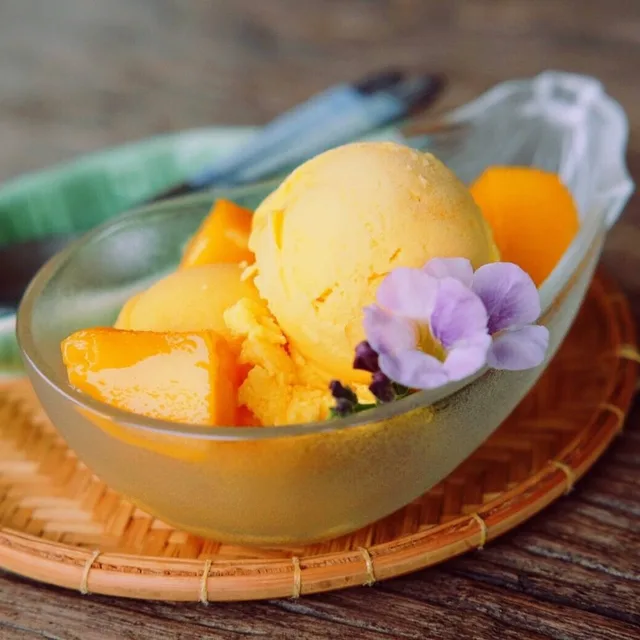 บ้านหมากม่วง – ข้าวเหนียวมะม่วง + ไอศกรีมมะม่วง ในเขาใหญ่