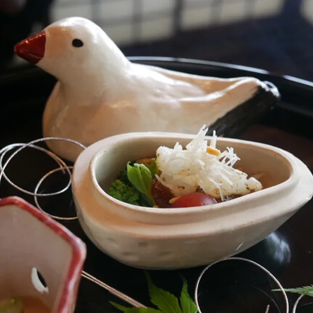 คิตโช อาราชิยามะ (Kitcho Arashiyama Honten) – ไคเซกิคอร์สตามฤดูกาล ในเกียวโต