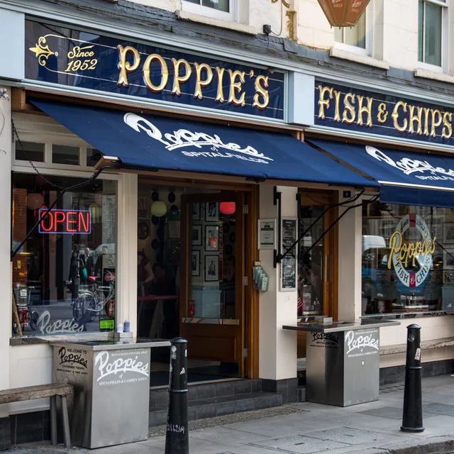 Poppies Fish & Chips Spitalfields – Cod & chips ในลอนดอน