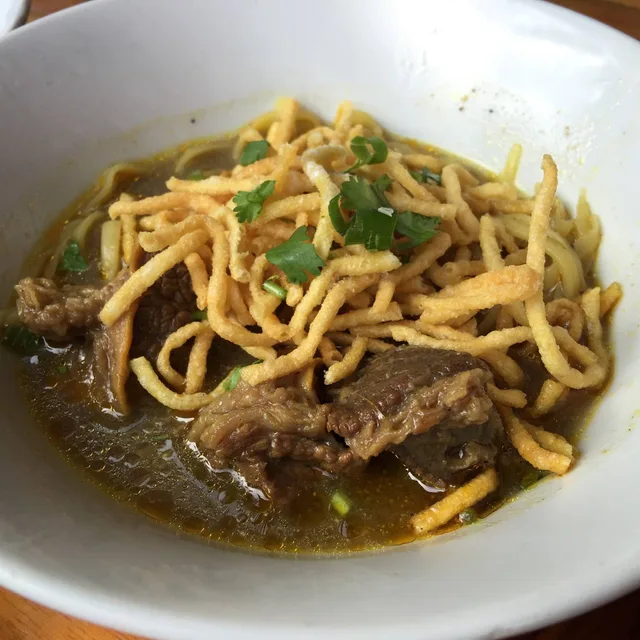 ข้าวซอยต้นน้ำ – ข้าวซอยเนื้อ ในน่าน