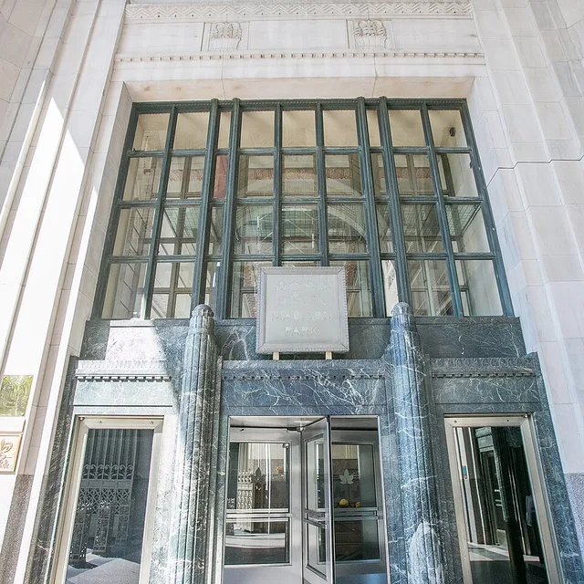 Eleven Madison Park – เทสติ้งเมนูหลายคอร์สตามฤดูกาล ในนิวยอร์ก
