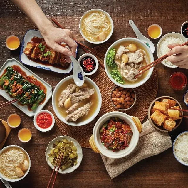 ซงฟา บะกุ๊ดเต๋ (Song Fa Bak Kut Teh) – ซุปซี่โครงหมูพริกไทย (Pork Rib Soup) ในสิงคโปร์ (ใจกลางเมือง)