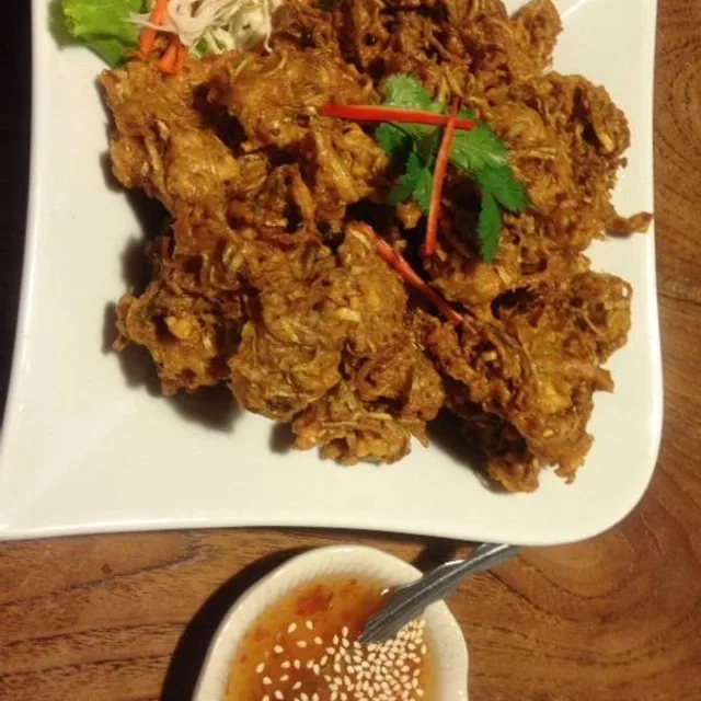 ดรีมคาเฟ่ – ยำขิงอ่อน ในสุโขทัย