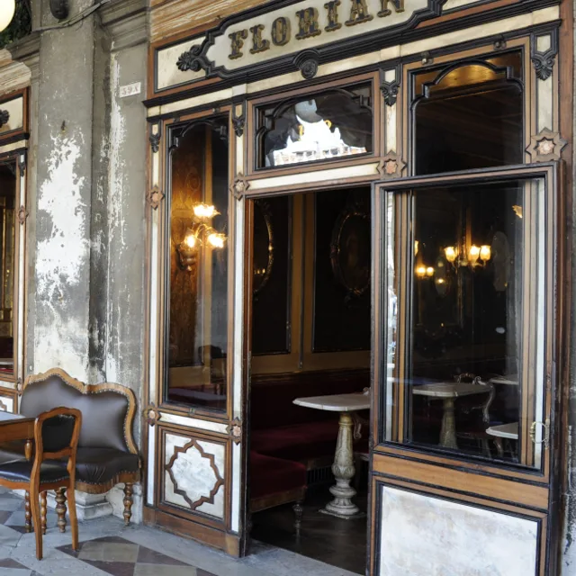 Caffè Florian – ช็อกโกแลตร้อนสูตรบ้าน ในเวนิส