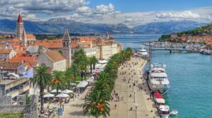 โรงแรมโครเอเชีย ที่พักโครเอเชีย โรงแรมโทรเกียร์ Trogir Croatia topofhotel